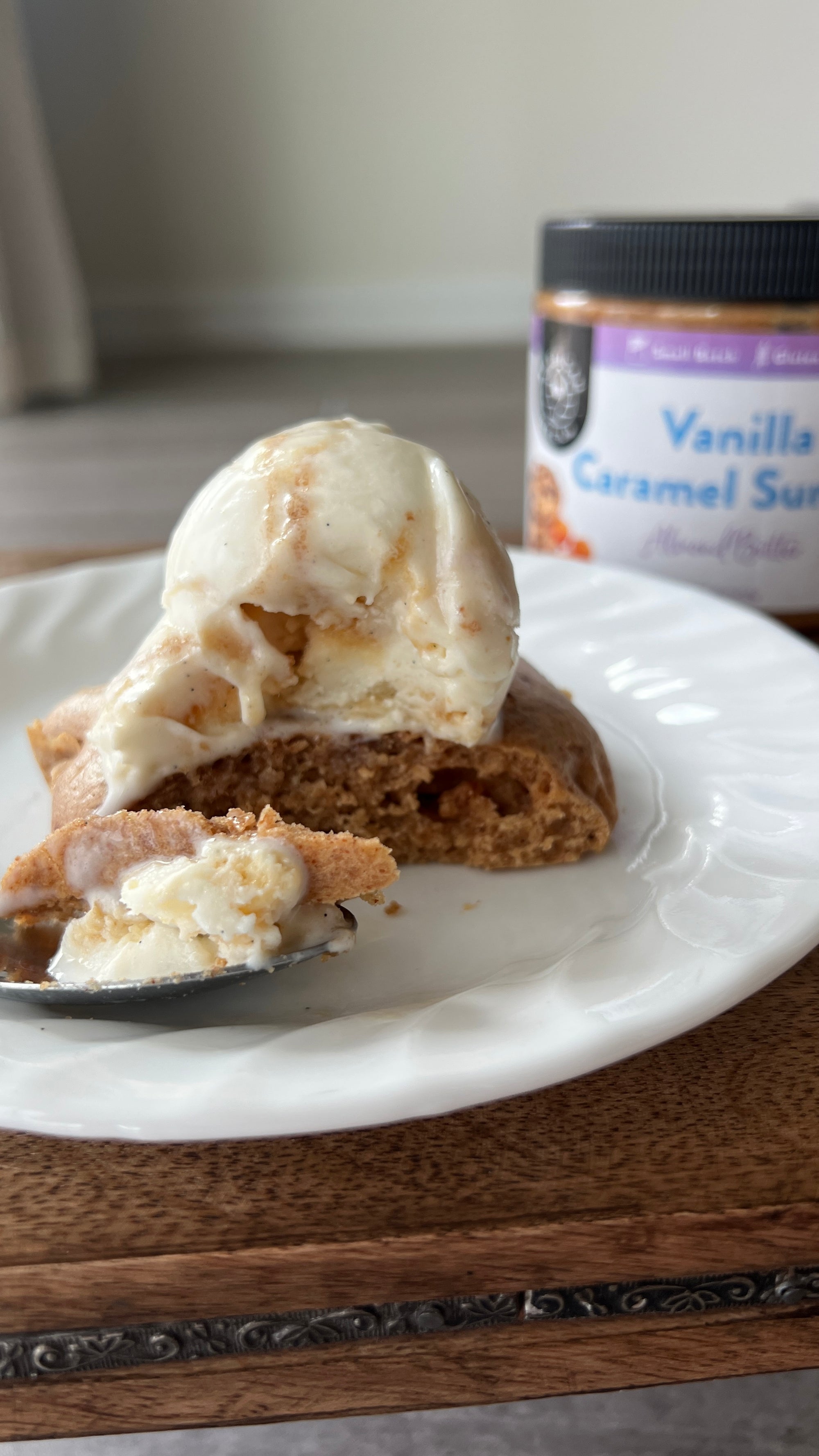 Vanilla Caramel Blondie For One